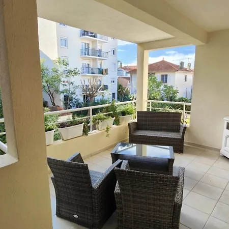 Apartment 66 M Comfort In Saint-raphael *