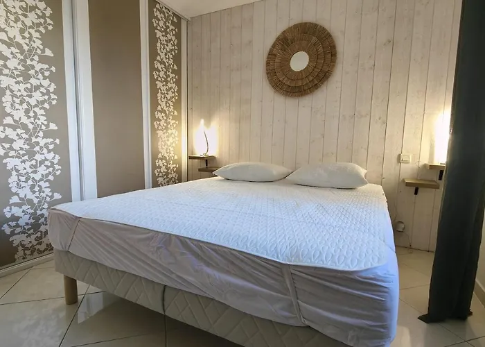 66 M Comfort In Saint-raphael Lägenhet